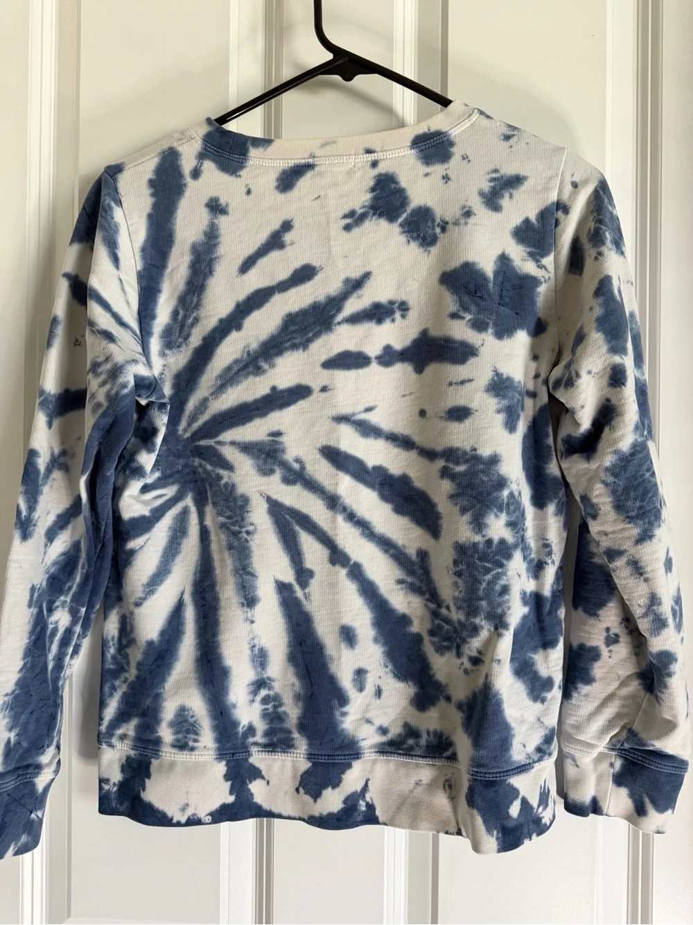 J. Crew White and Blue Tie-Dye Crewneck Sweatshirt
